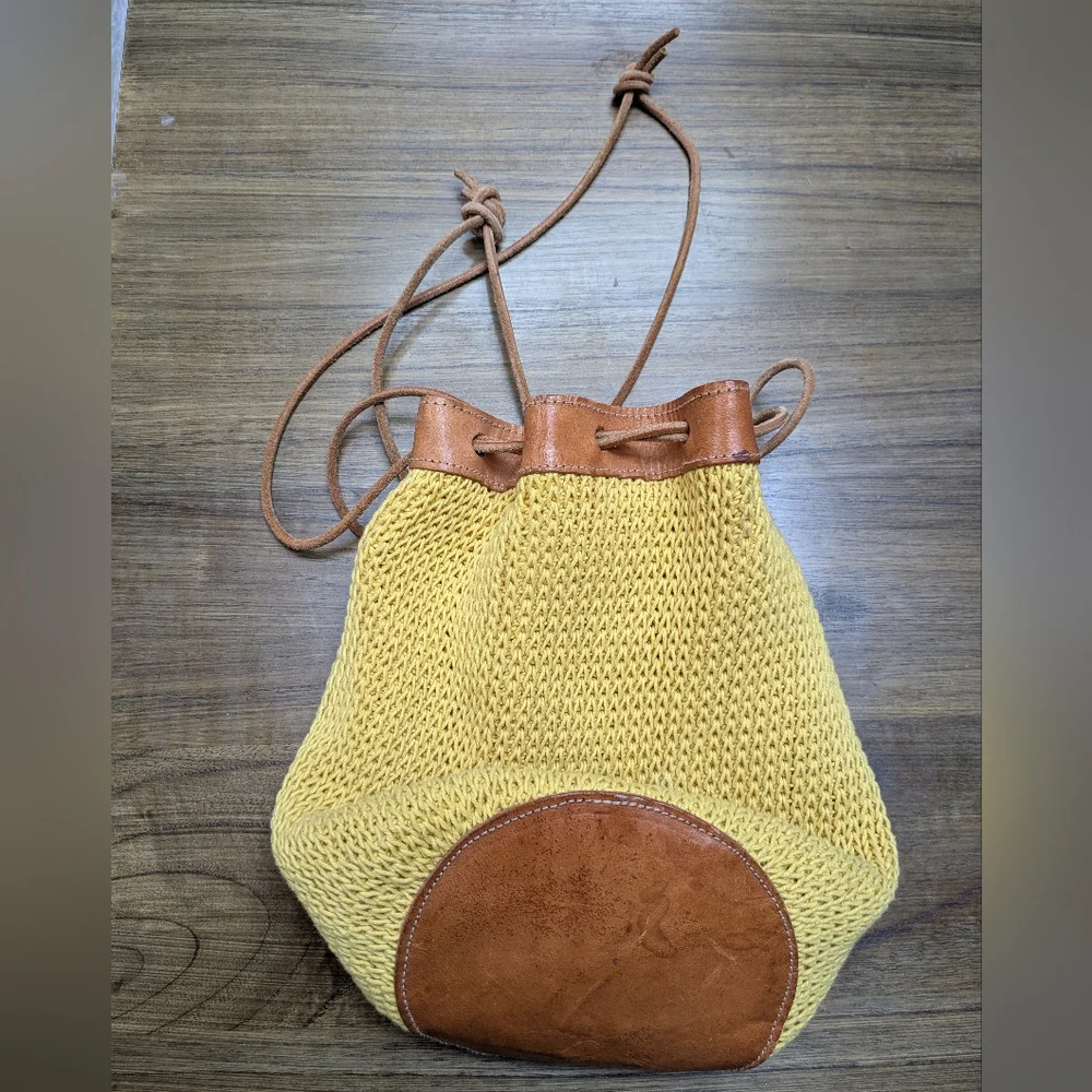 VTG Talbots Yellow Boho Woven Crochet Leather Drawstring Small Bucket Handbag